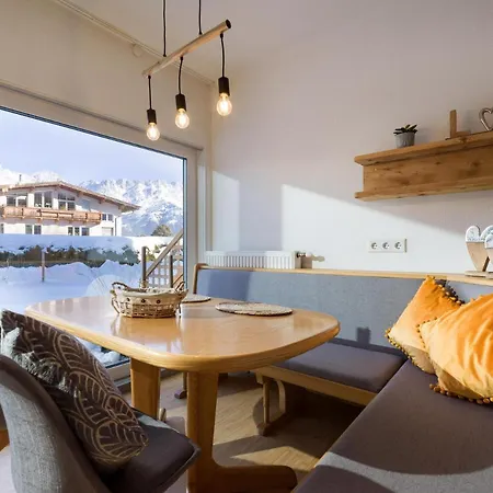 Apartamento Berghof 14 *